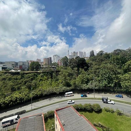 Muy Cerca Al Cc Fundadores, U Autonoma & El Centro Apartment Manizales Exterior photo